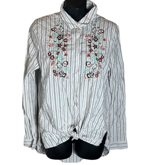 Shyanne floral embroidered striped country western button up tie front medium - Picture 1 of 7